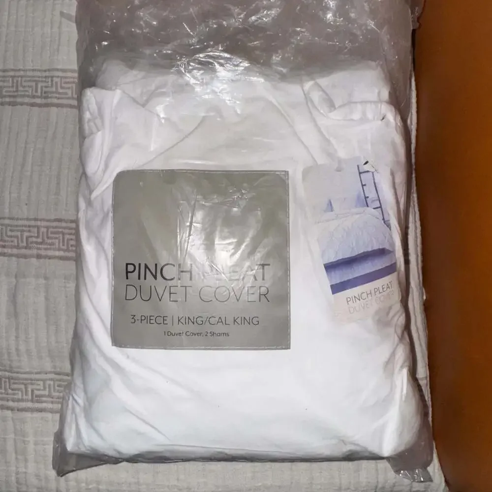 Pinch Pleat 3-Piece Duvet Cover Set, White, King/Cal King